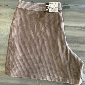 HUE Tan Women's Corduroy Shorts Size L